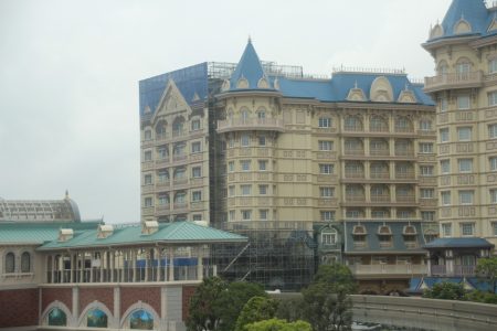 東京ディズニーランドホテル 外壁工事の進捗状況を写真で比較してみました 年6月日更新 ディズニー好きの何でもブログ